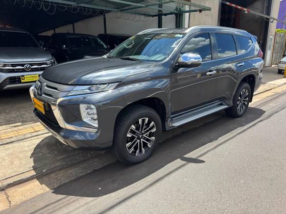 MITSUBISHI PAJERO SPORT 2.4 16V MIVEC TURBO DIESEL HPE AWD AUTOMÁTICO MITSUBISHI PAJERO SPORT 2.4 16V MIVEC TURBO DIESEL HPE AWD AUTOMÁTICO